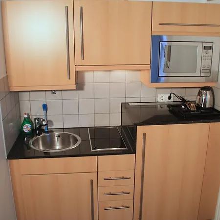 Essen City Suites 3*