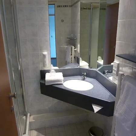Essen City Suites 3* エッセン