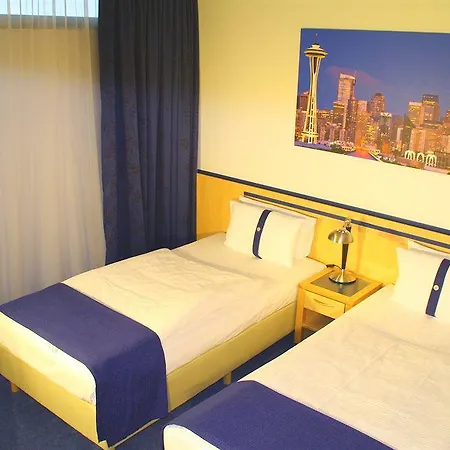 Essen City Suites 3*
