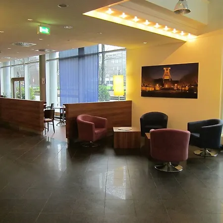 Essen City Suites Hotel 3*