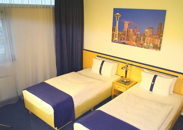 Essen City Suites 3*